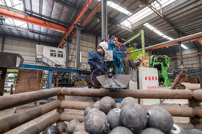 长沙网架配件-螺栓球加工车间